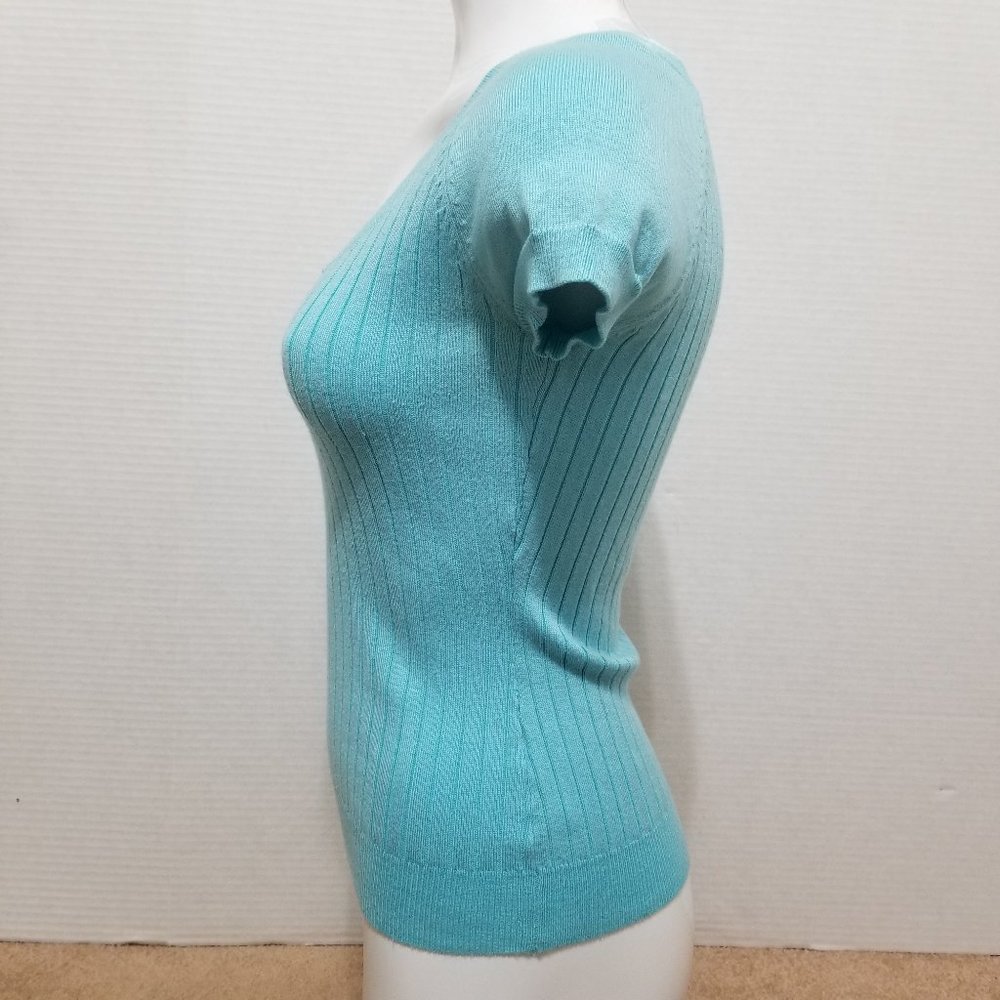 New York & Company top Small ribbed knit short sleeve acrylic nylon - Picture 2 of 12